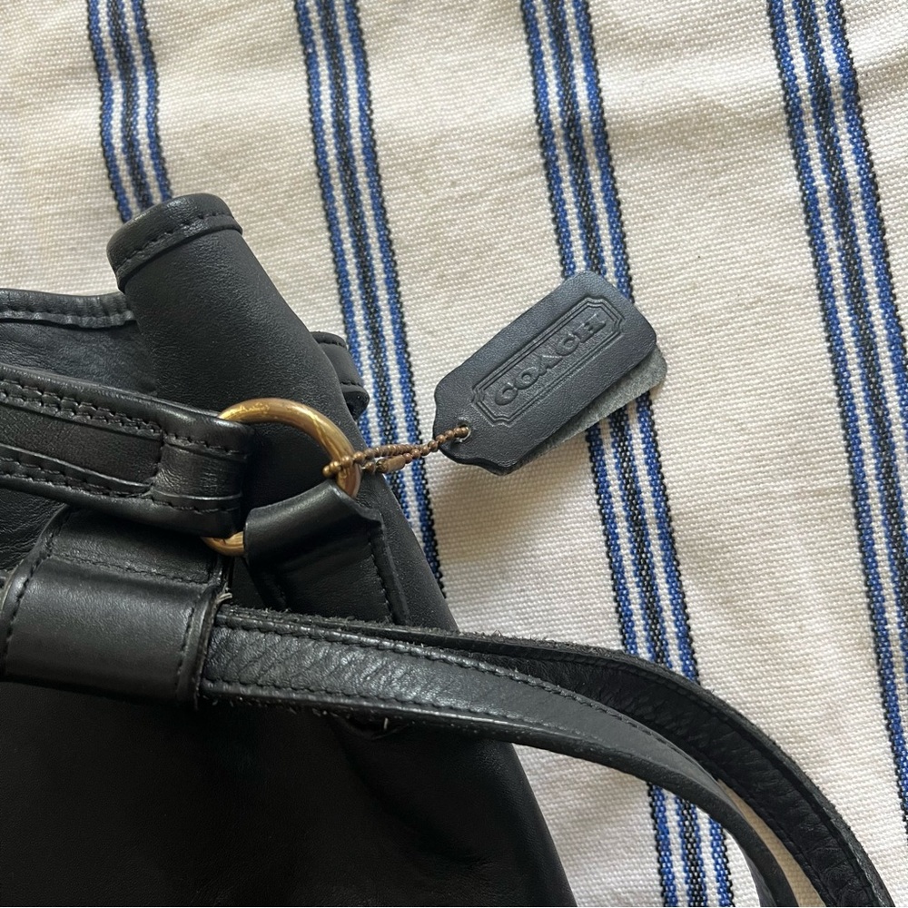 Vintage coach drawstring bucket backpack 9992 - Picture 6 of 8